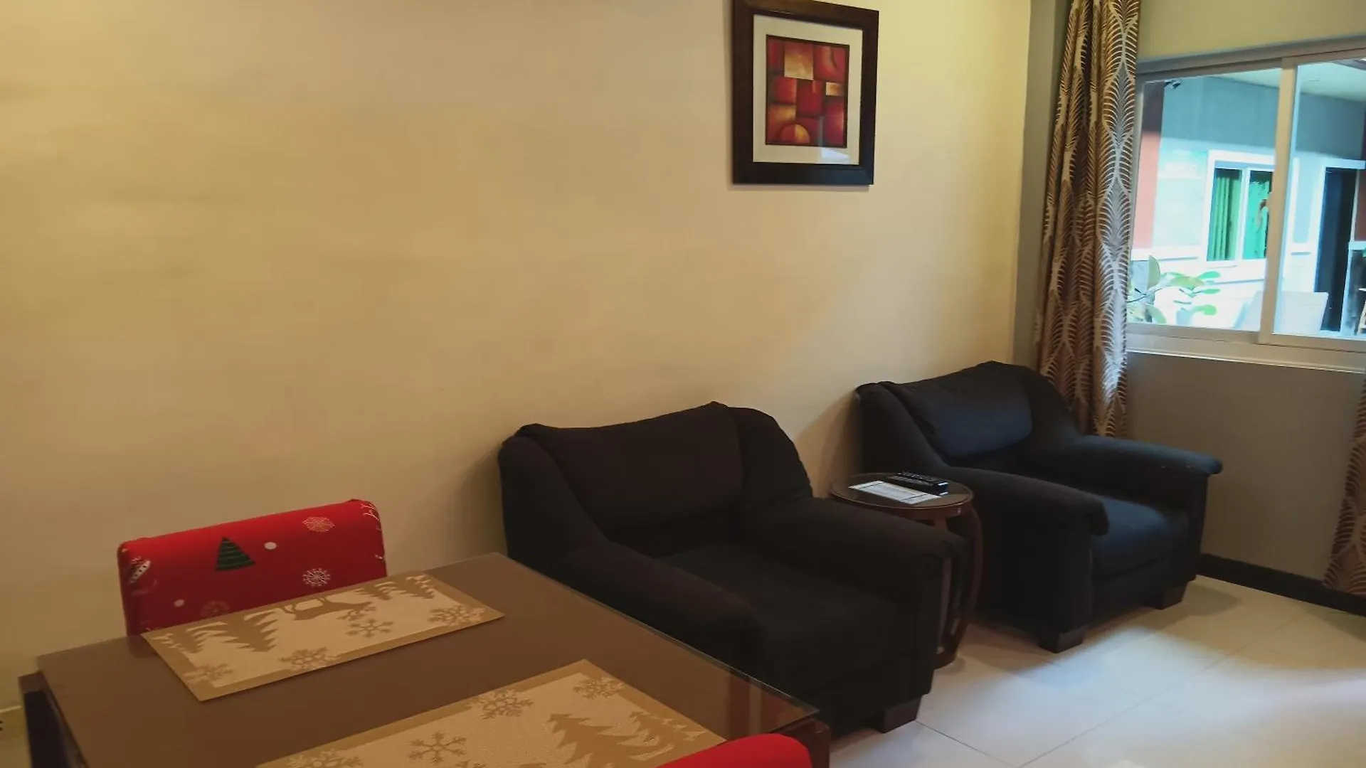 Jo Carter'S Hotel And Suites Angeles City