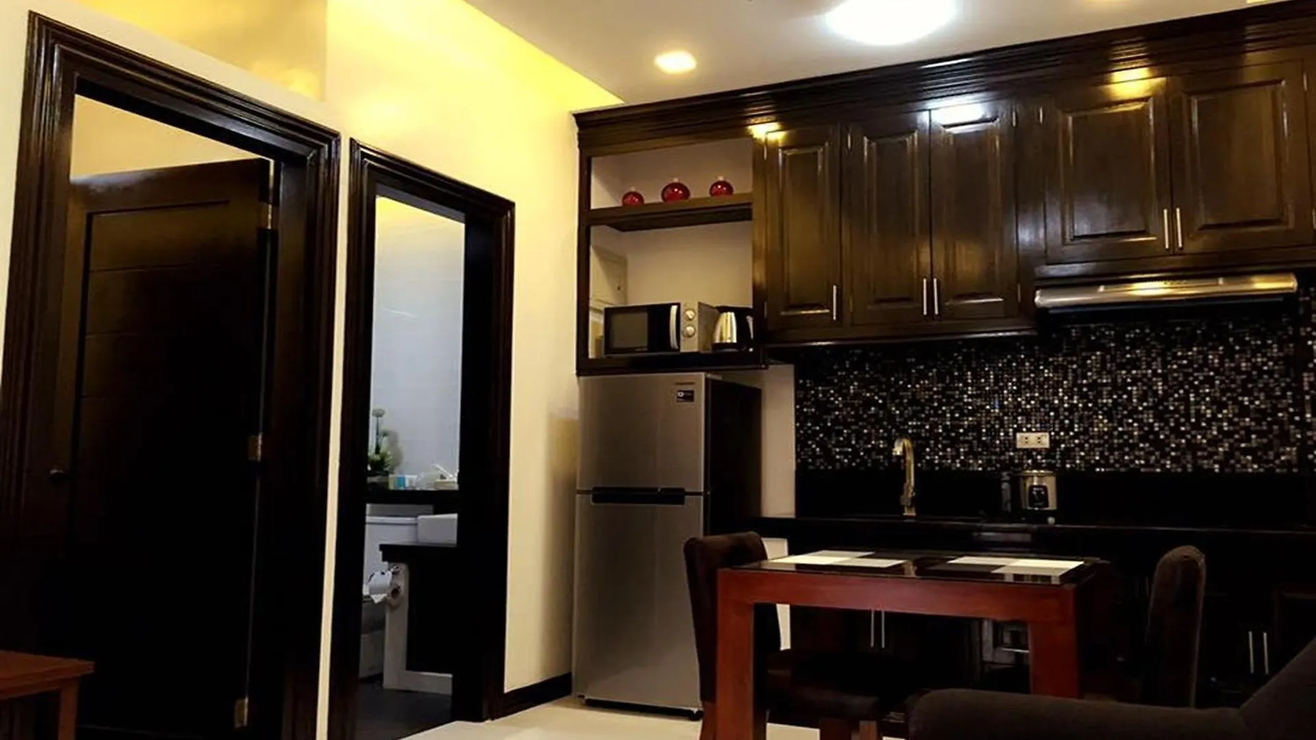 Jo Carter'S Hotel And Suites Angeles City