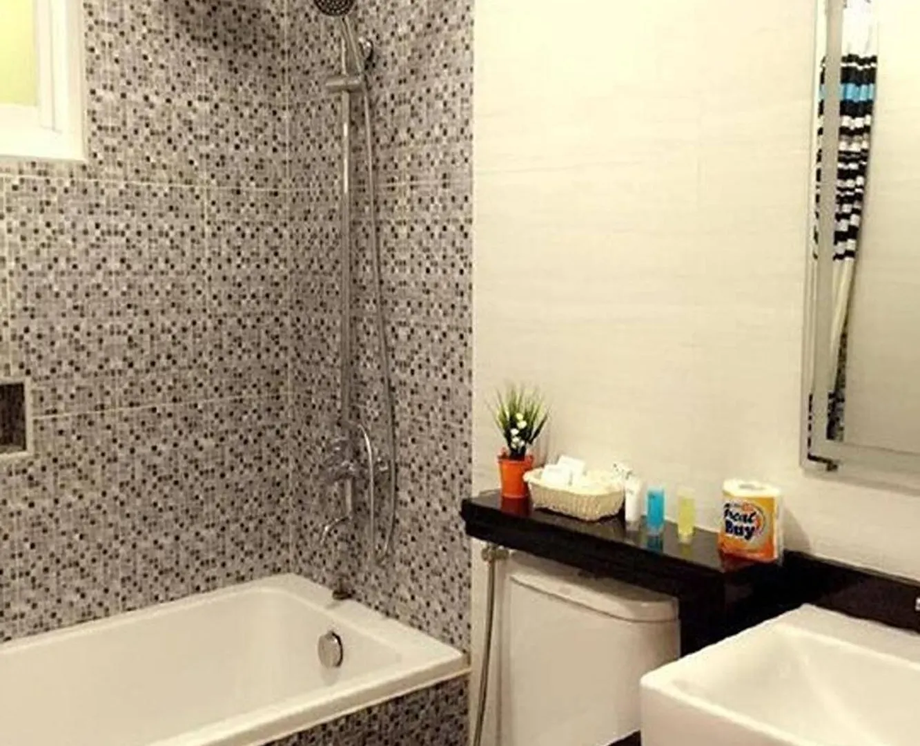 Jo Carter'S Hotel And Suites Angeles City