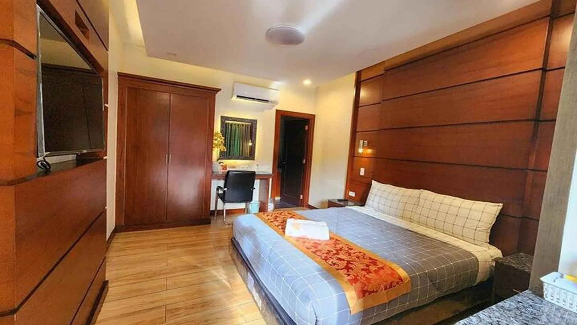 Jo Carter'S Hotel And Suites Angeles City